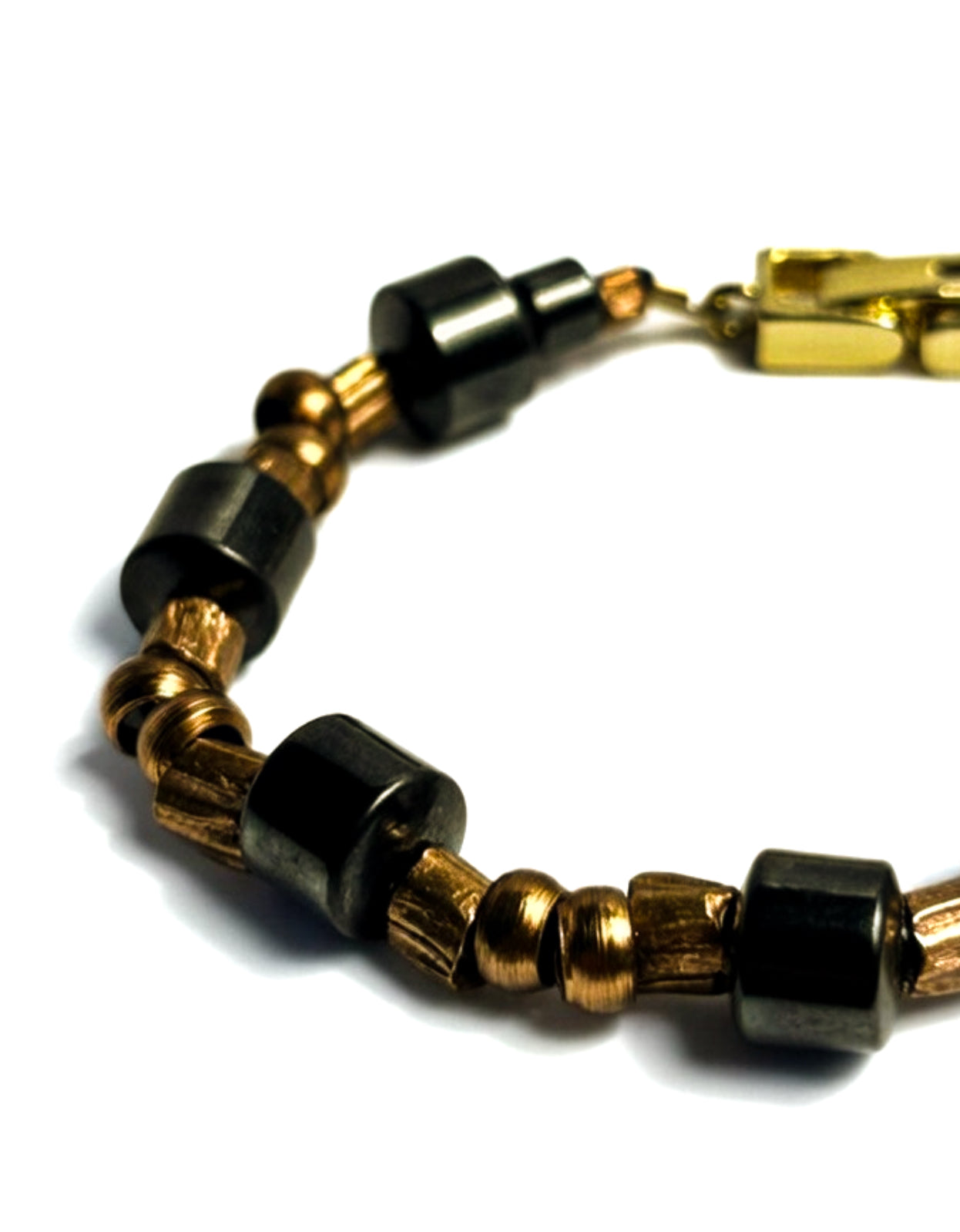 Dedot Nou’stor Hematite Bracelet