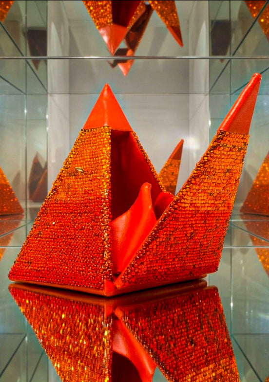 Kermes Of Eridania Pyramid Minaudiere